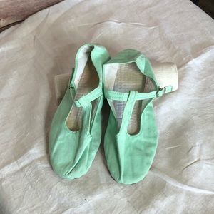 Mint Cloth Mary Janes